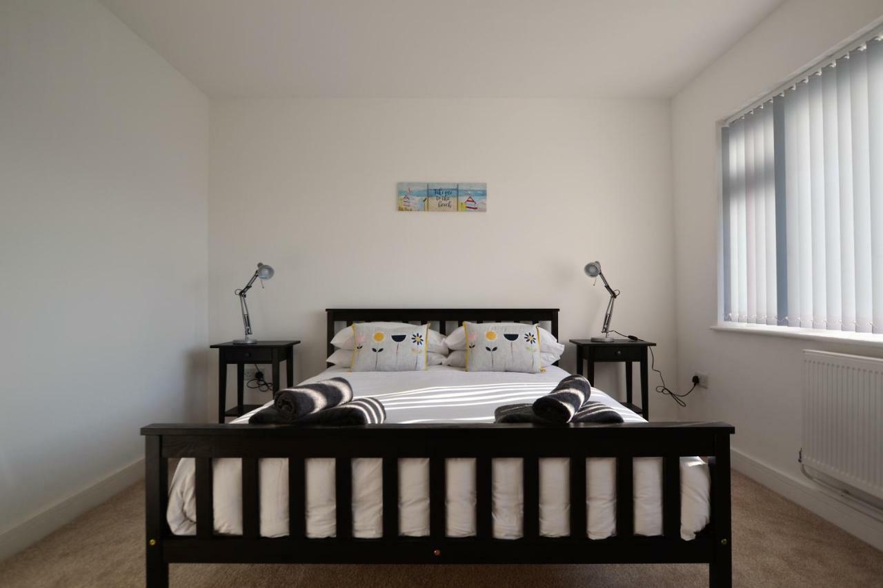 South Coast Haven Apartments Peacehaven Екстер'єр фото